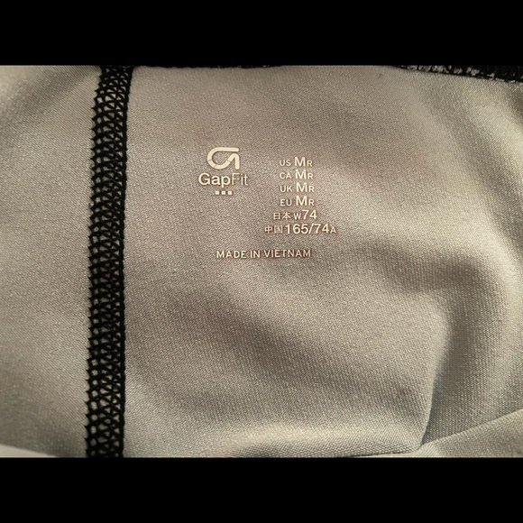 Gap Fit leggings - Picture 2 of 2